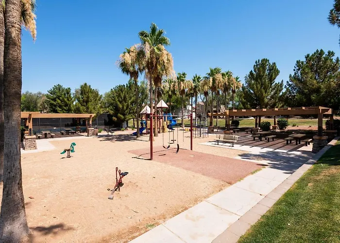Heated Pool, Community Perks Updated Gilbert