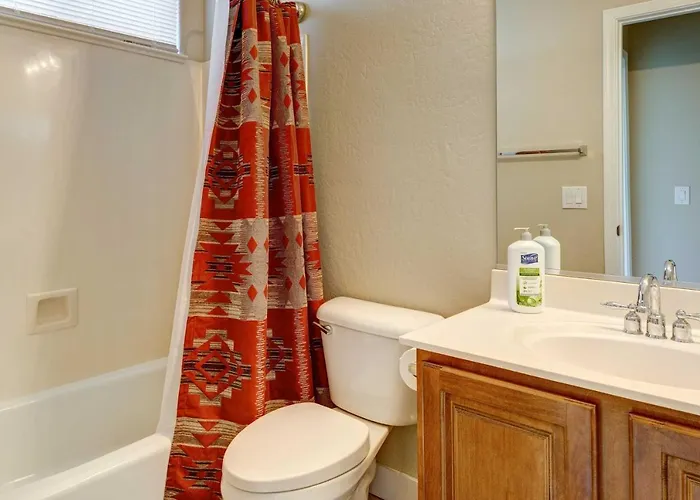Heated Pool, Community Perks Updated Gilbert Queen Creek
