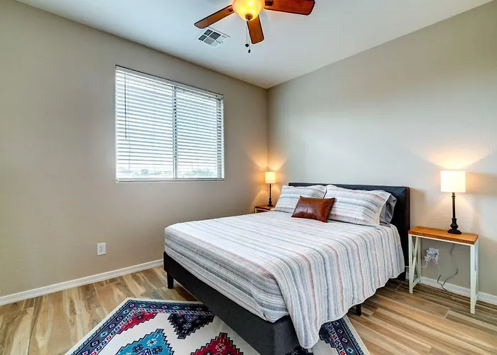 Heated Pool, Community Perks Updated Gilbert Queen Creek