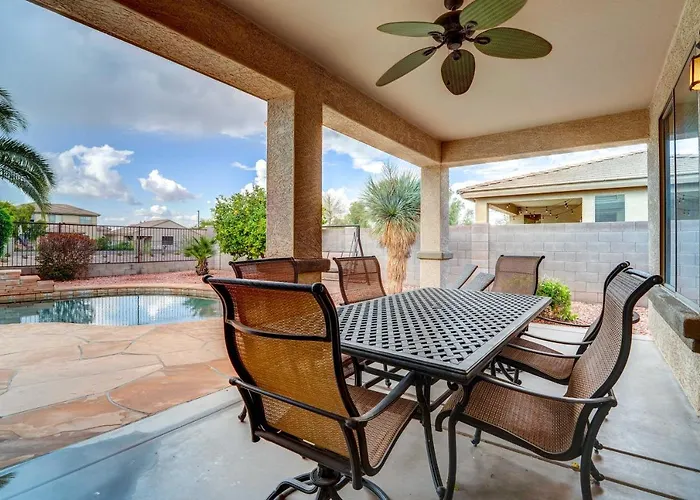 Heated Pool, Community Perks Updated Gilbert Holiday home *