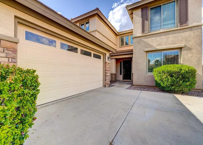Heated Pool, Community Perks Updated Gilbert * Queen Creek